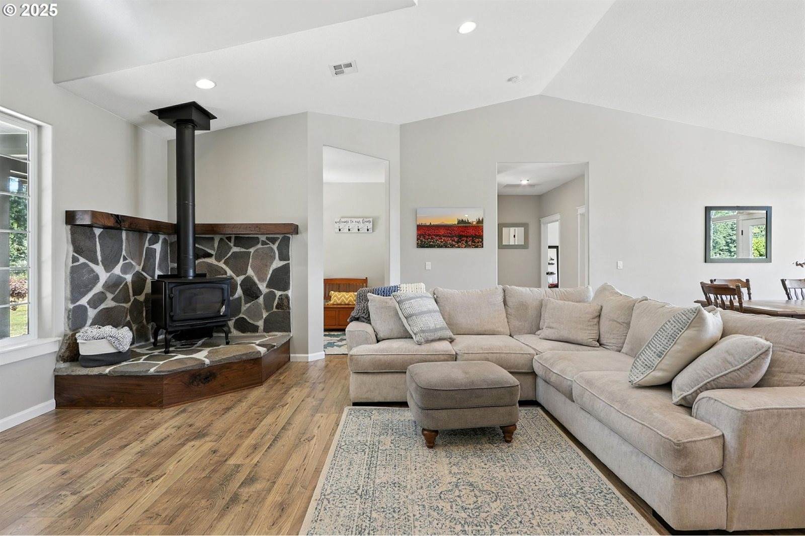 23445 South Schieffer Rd, Colton, OR 97017