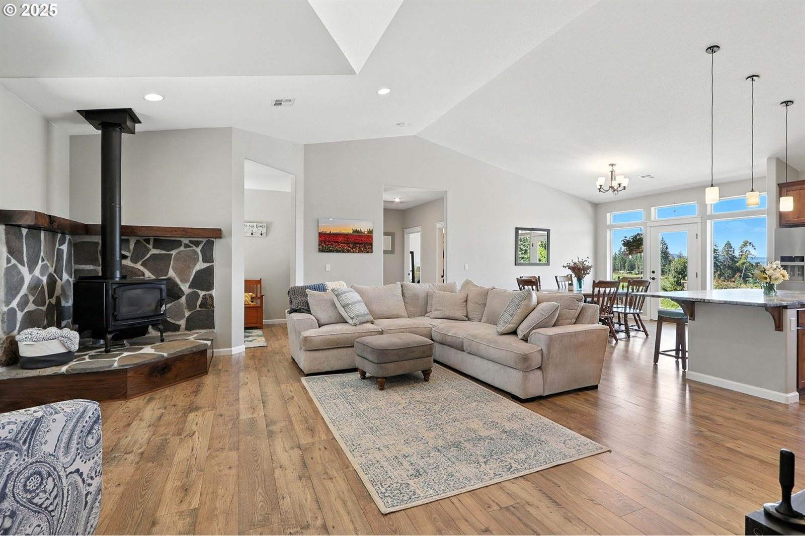 23445 South Schieffer Rd, Colton, OR 97017