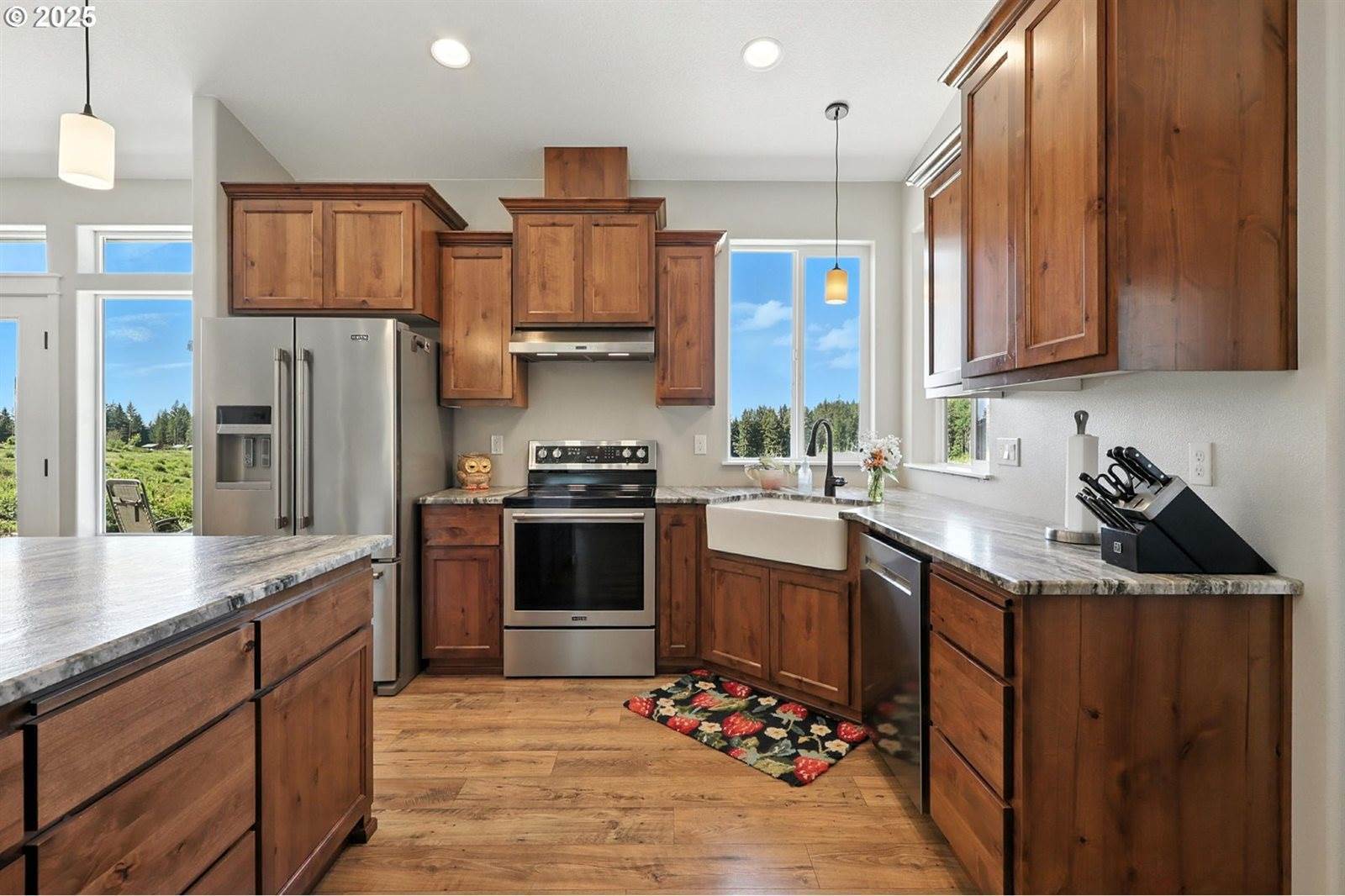 23445 South Schieffer Rd, Colton, OR 97017