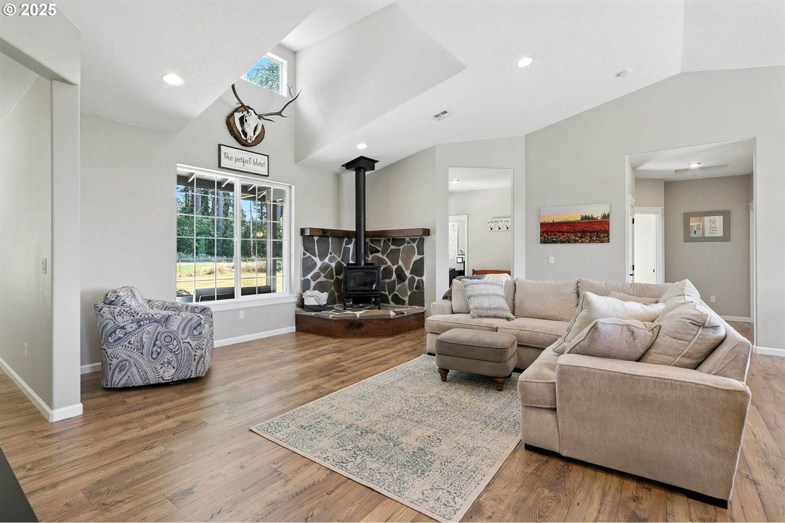 23445 South Schieffer Rd, Colton, OR 97017