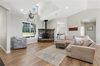 23445 South Schieffer Rd, Colton, OR 97017