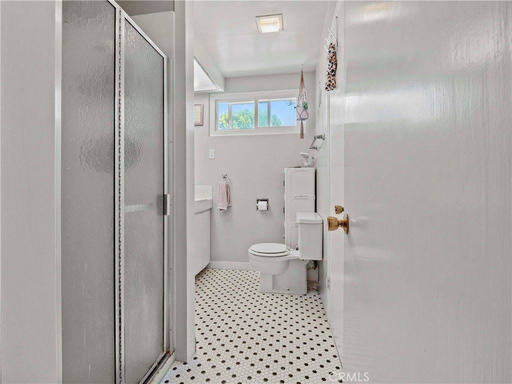 1511 North Maple Street, Burbank, CA 91505