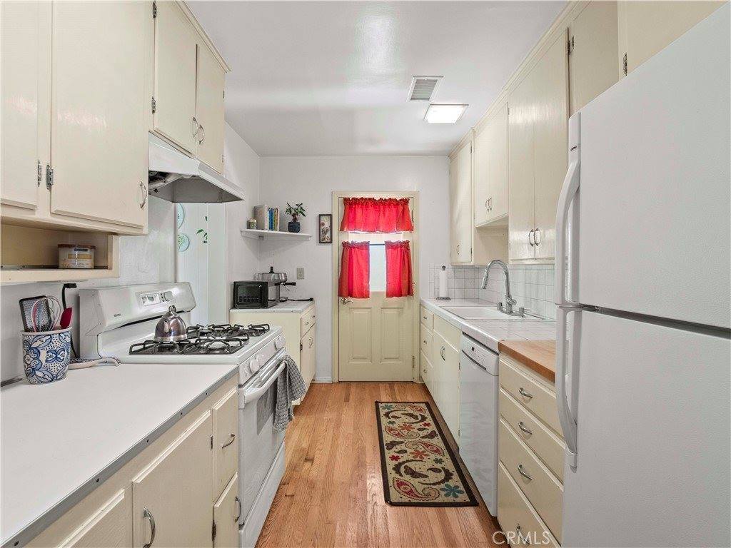 1511 North Maple Street, Burbank, CA 91505