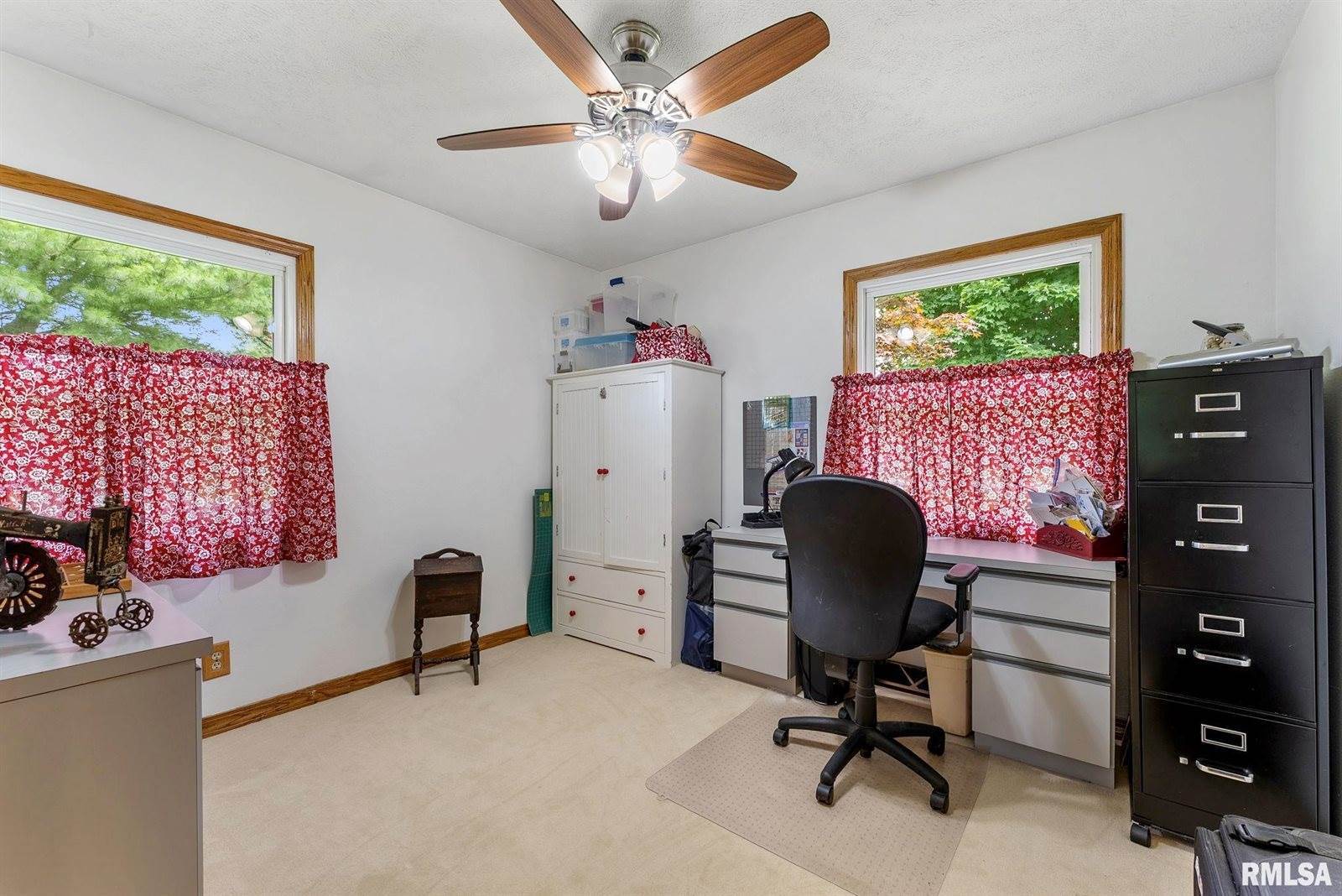 13118 65TH Avenue, Blue Grass, IA 52726