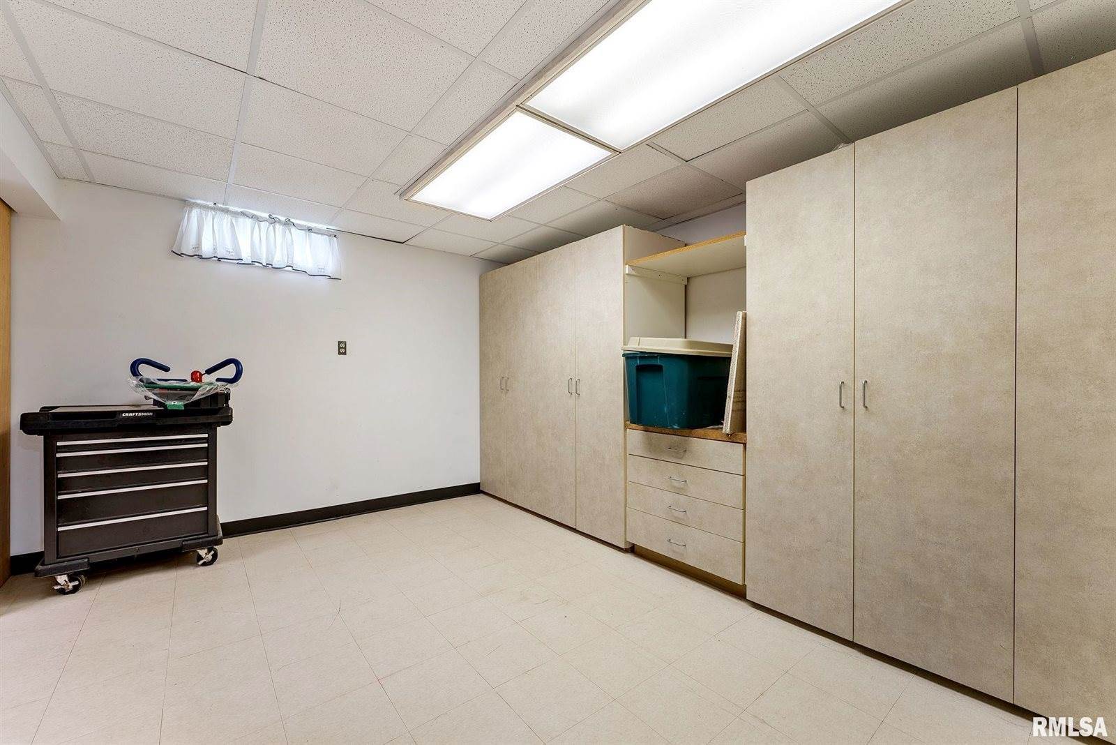 13118 65TH Avenue, Blue Grass, IA 52726