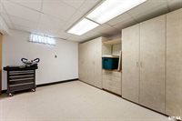 13118 65TH Avenue, Blue Grass, IA 52726