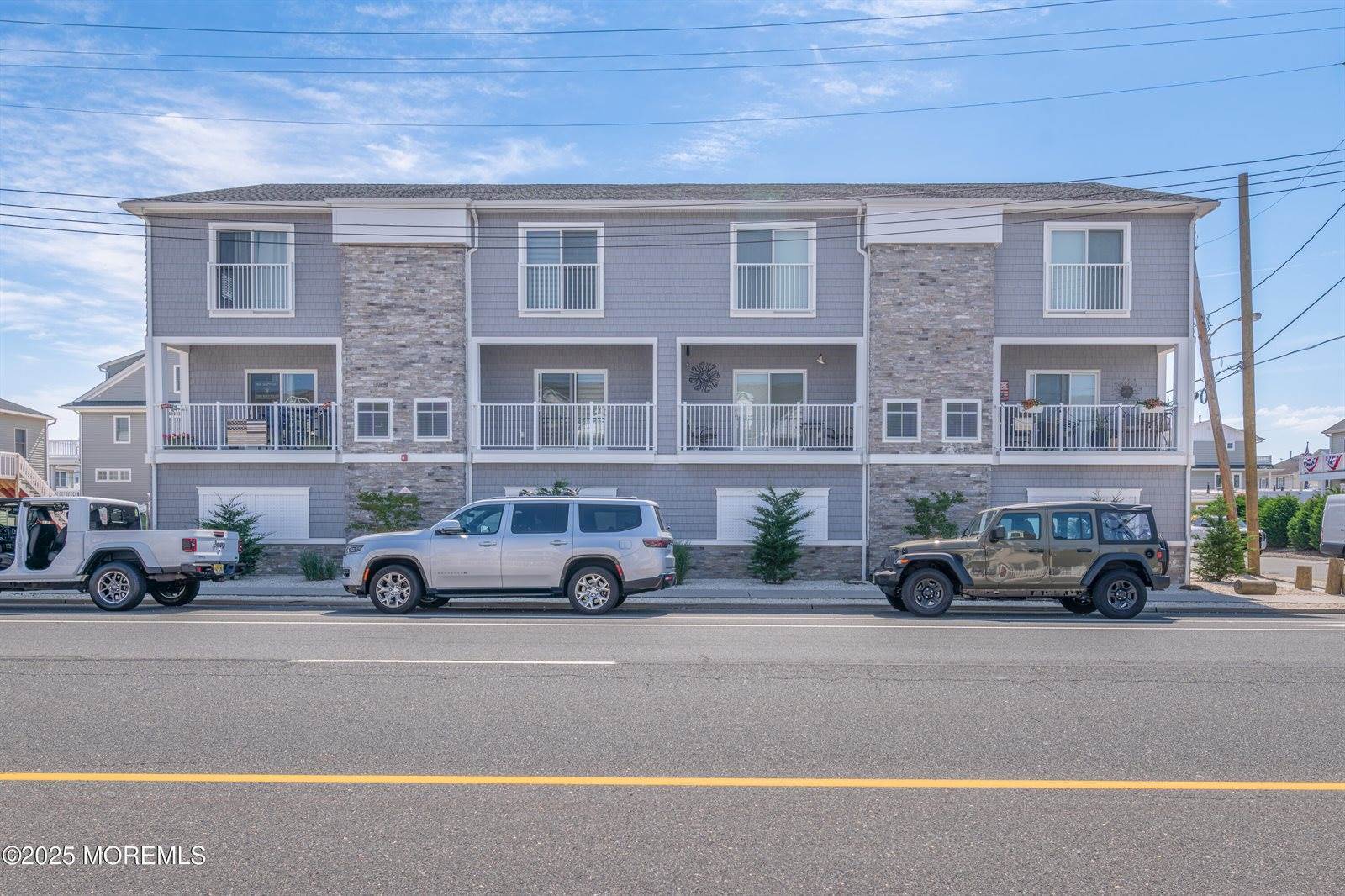 26 9th Avenue, Ortley Beach, NJ 08751