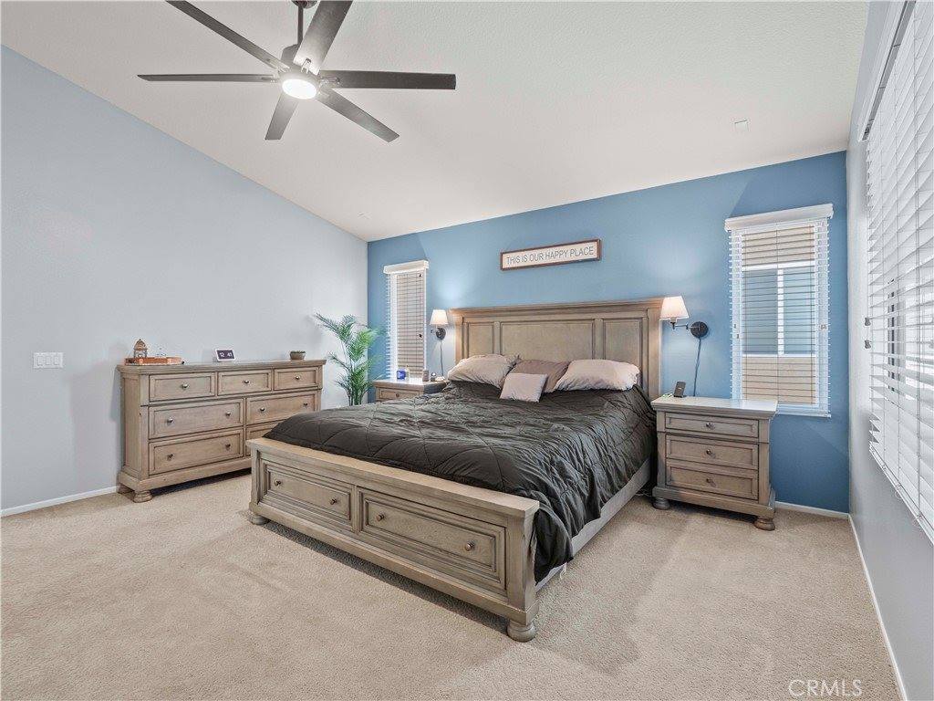 28323 Roman Court, Saugus, CA 91350