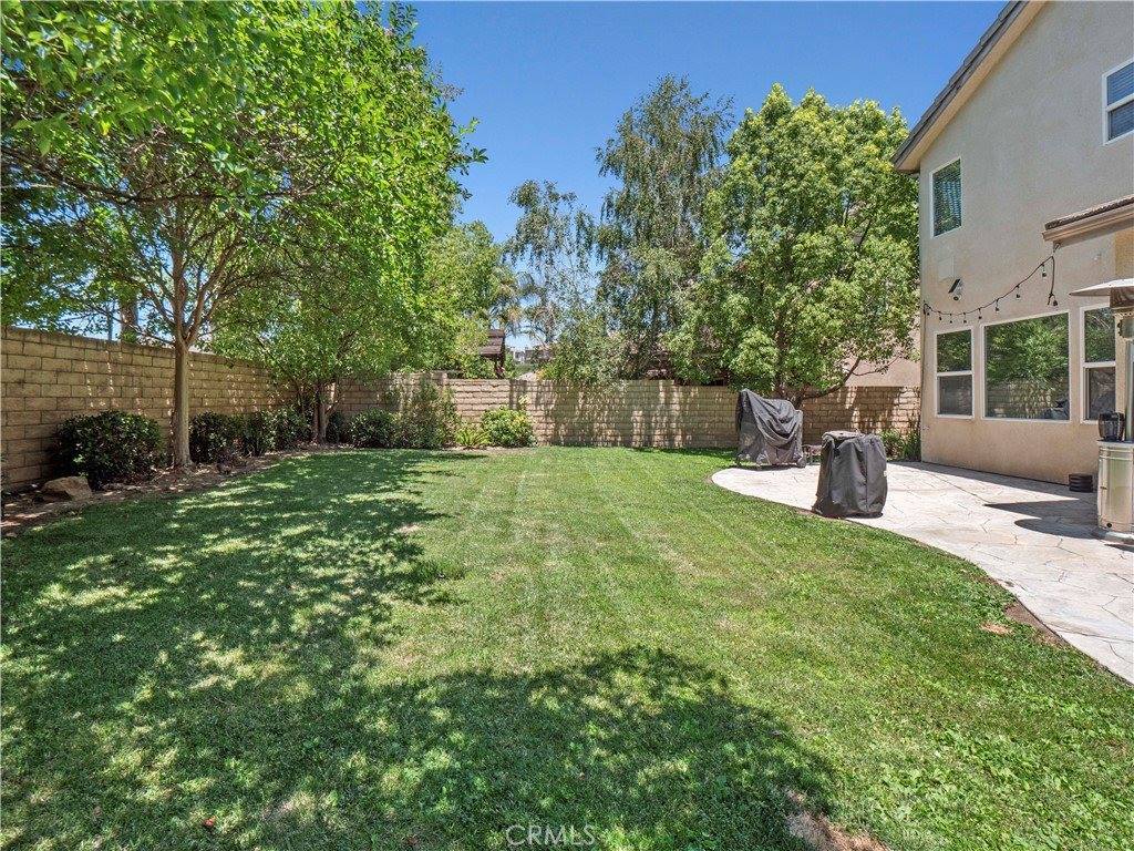 28323 Roman Court, Saugus, CA 91350