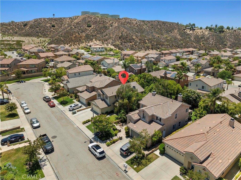28323 Roman Court, Saugus, CA 91350