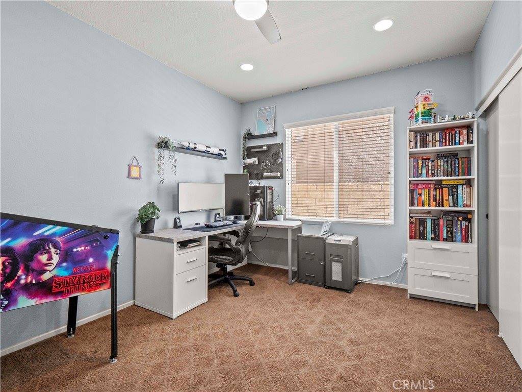 28323 Roman Court, Saugus, CA 91350