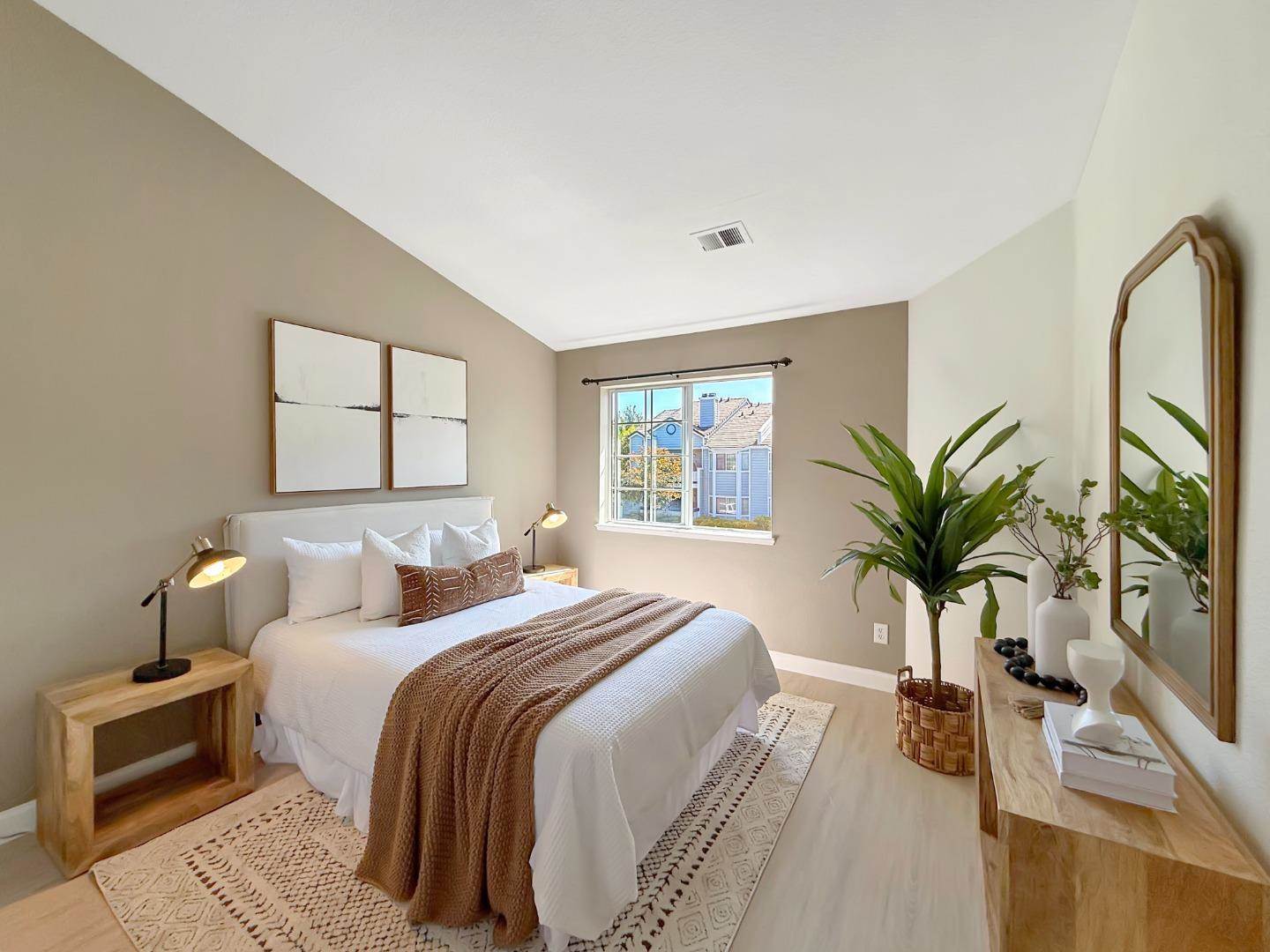 1756 Bevin Brook DR, San Jose, CA 95112