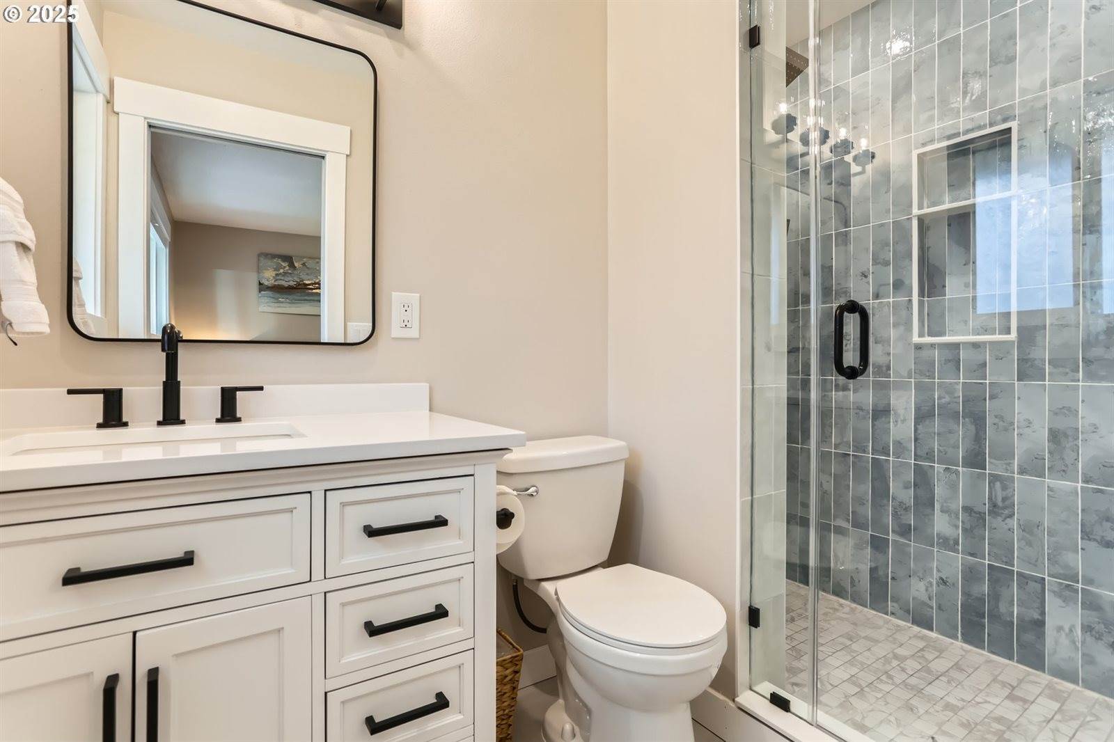 9900 SW Inez St, Tigard, OR 97224