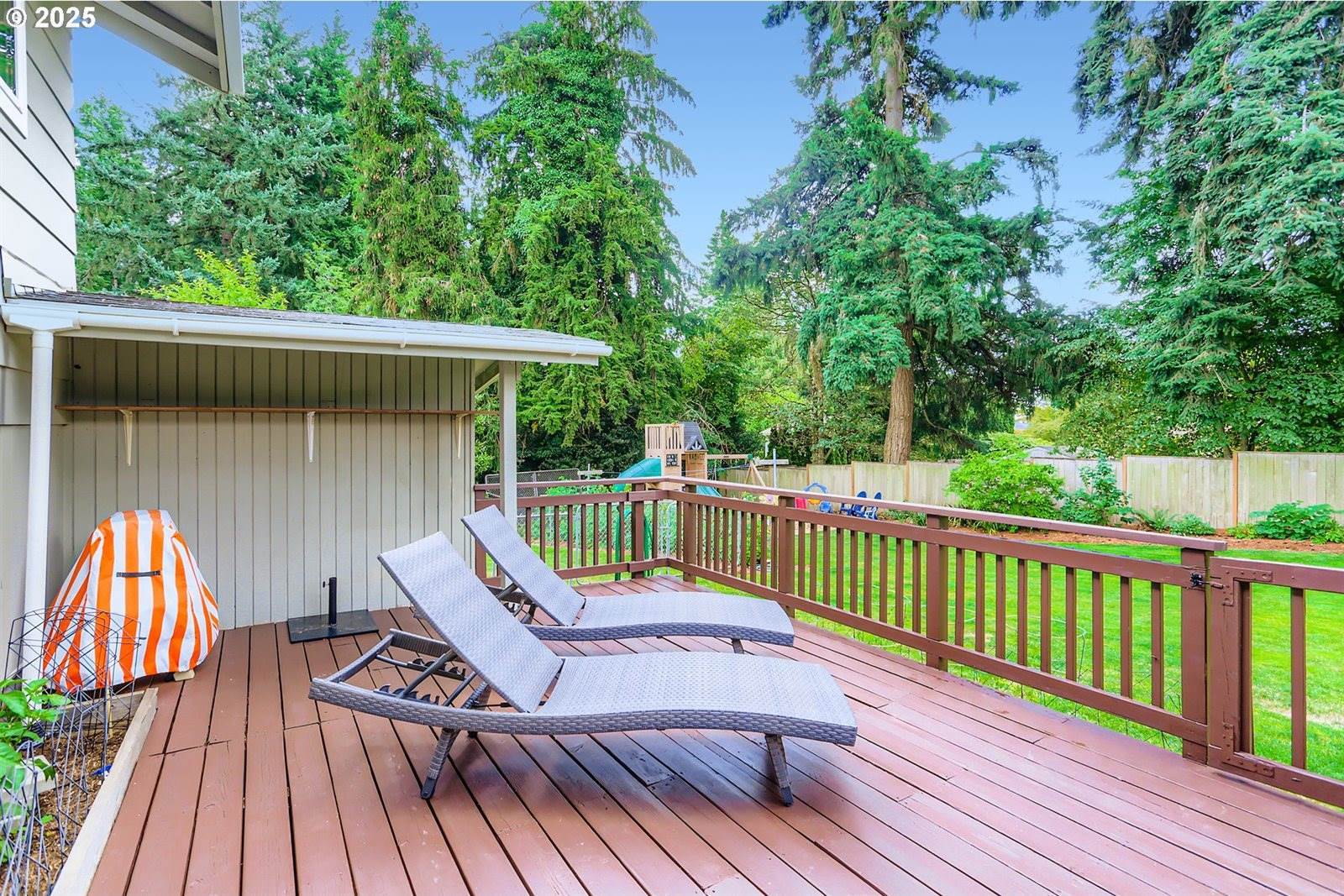 9900 SW Inez St, Tigard, OR 97224