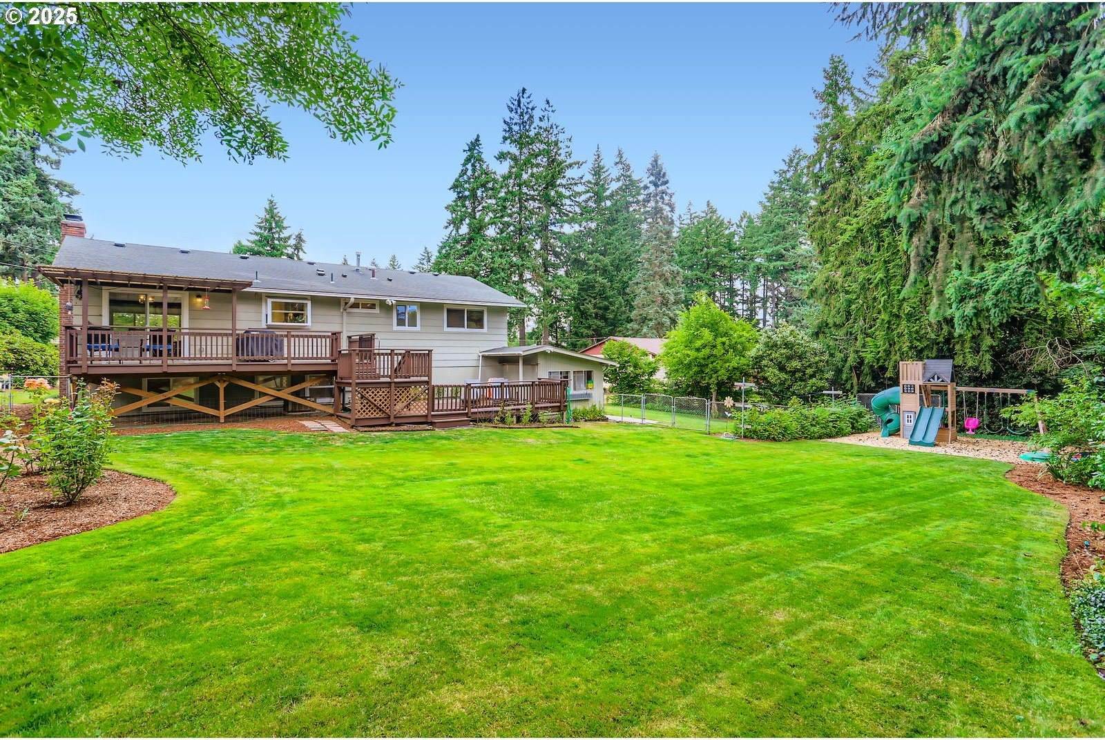 9900 SW Inez St, Tigard, OR 97224