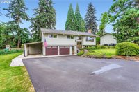 9900 SW Inez St, Tigard, OR 97224