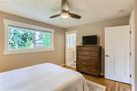 9900 SW Inez St, Tigard, OR 97224