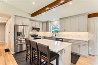 9900 SW Inez St, Tigard, OR 97224