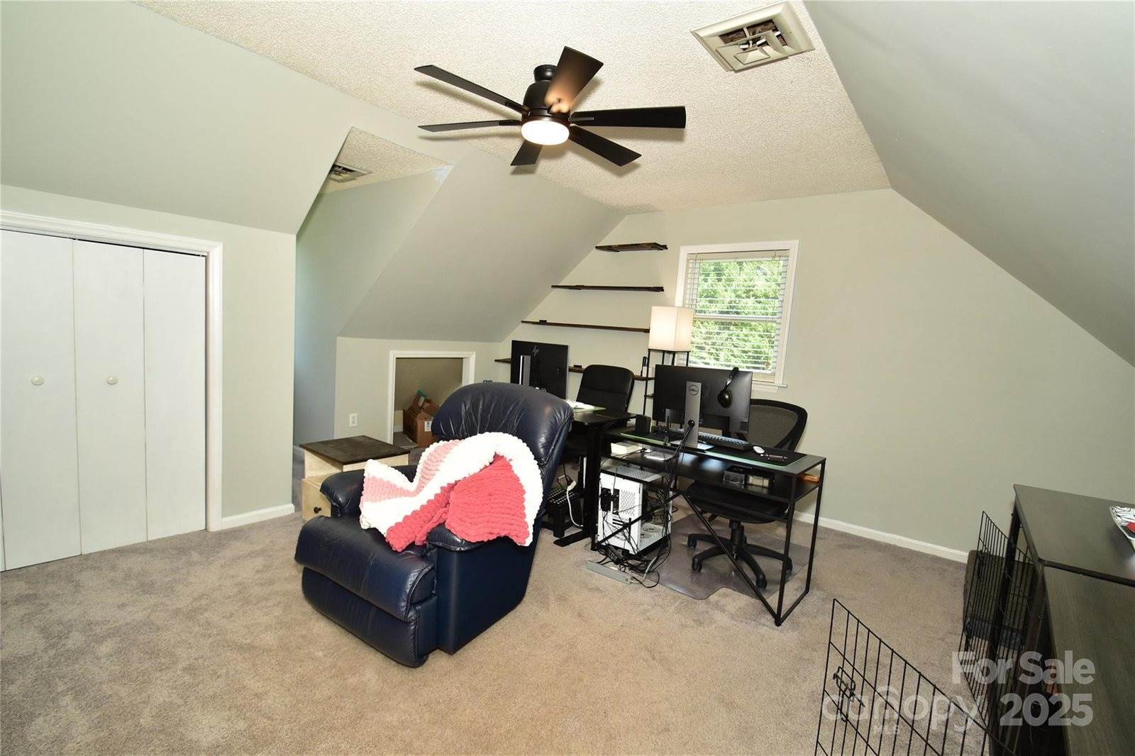 305 Rutledge Road, Mount Holly, NC 28120