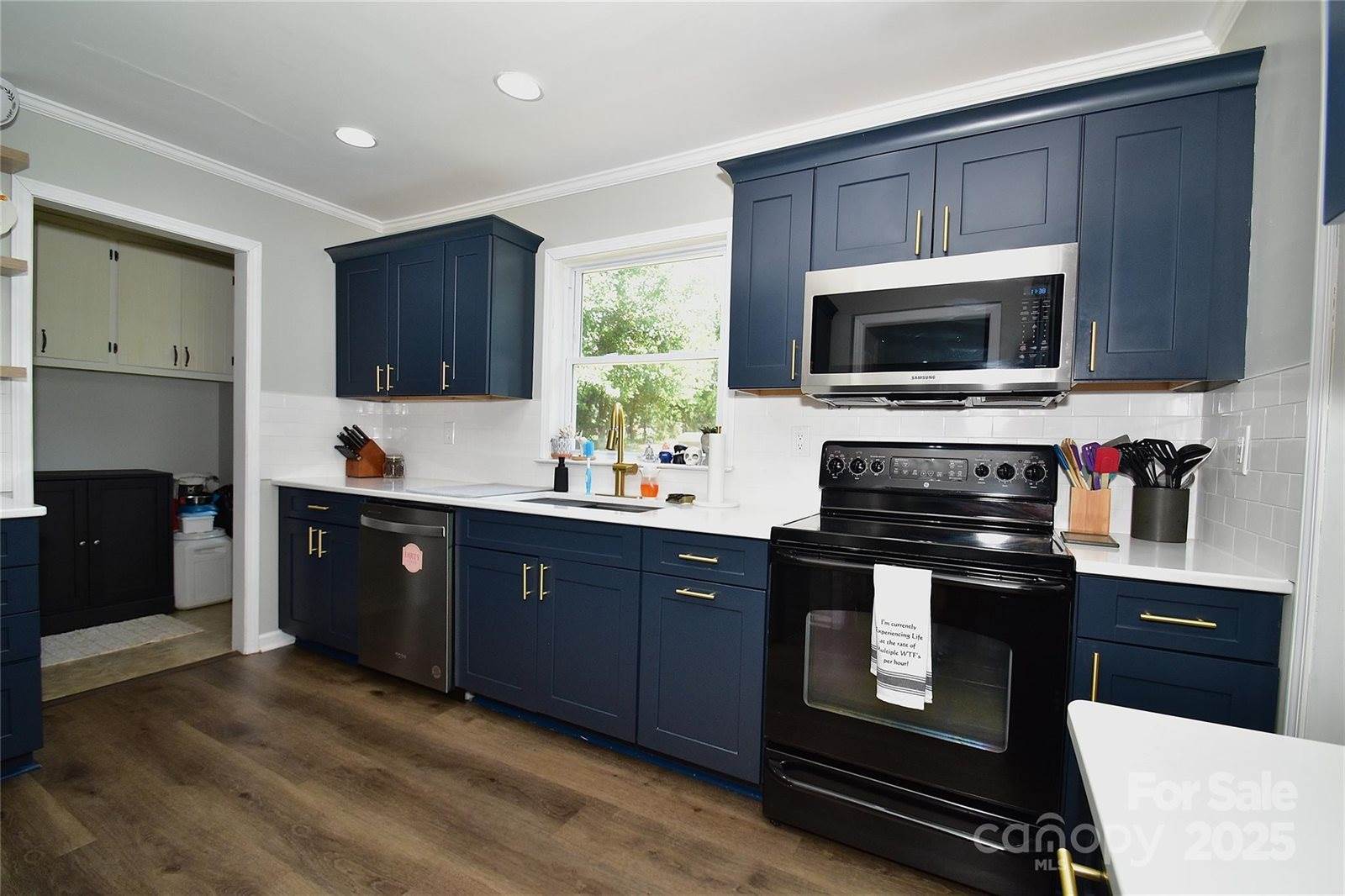 305 Rutledge Road, Mount Holly, NC 28120