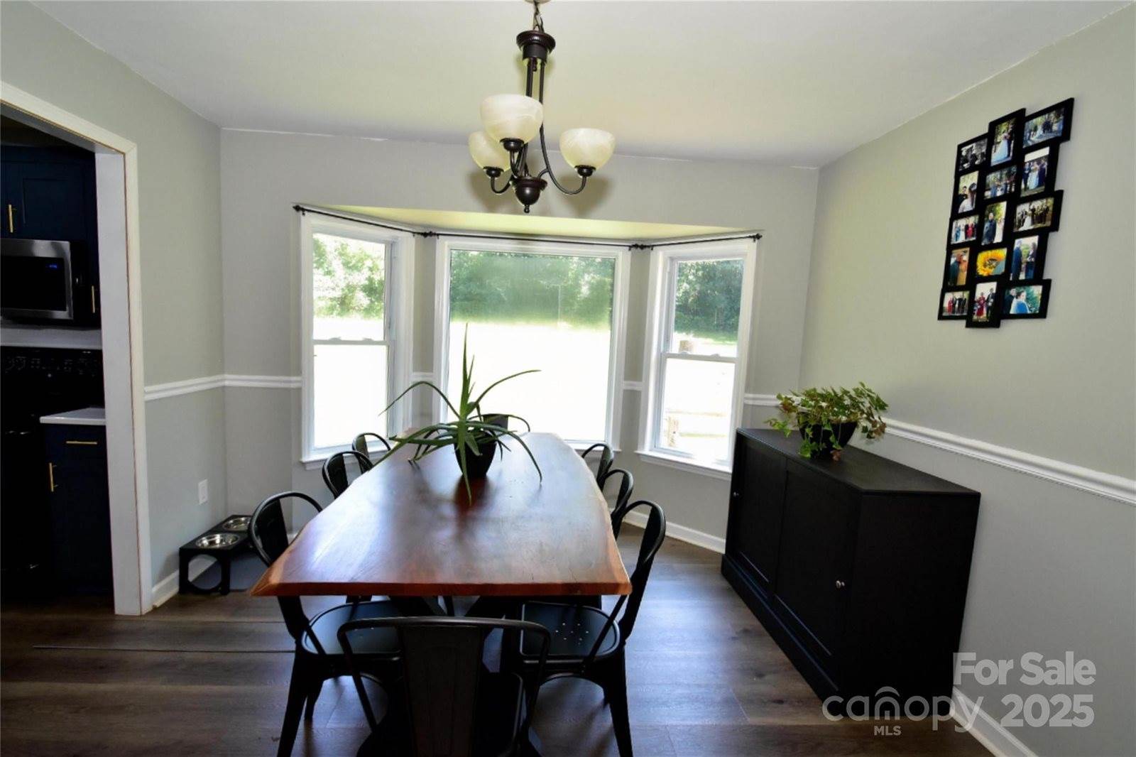 305 Rutledge Road, Mount Holly, NC 28120