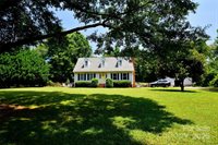 305 Rutledge Road, Mount Holly, NC 28120