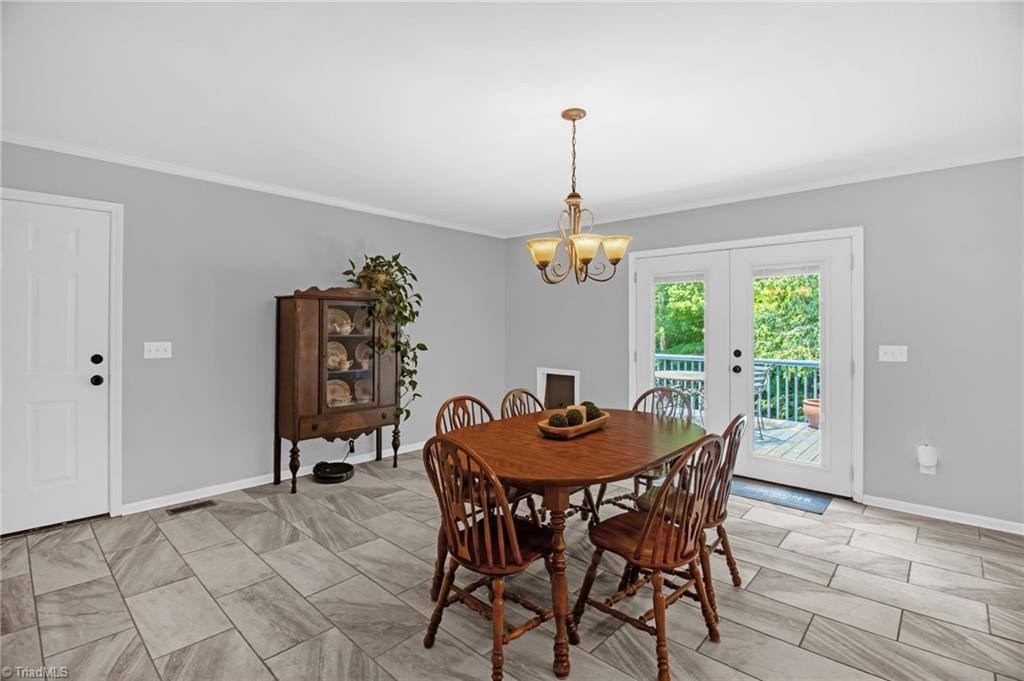 3269 Grubbs Road, Walkertown, NC 27051