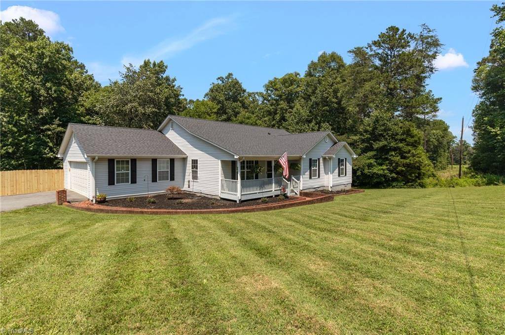 3269 Grubbs Road, Walkertown, NC 27051