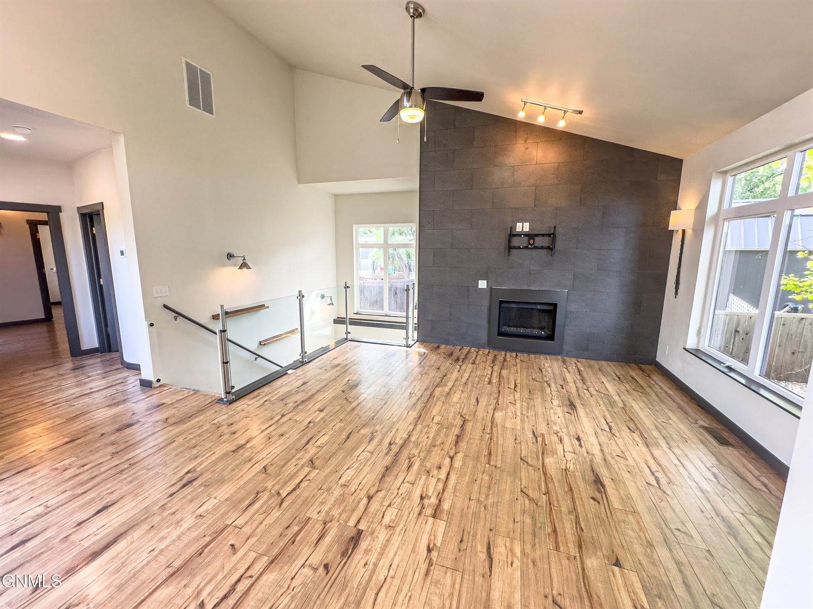 6431 2nd Avenue East, Williston, ND 58801