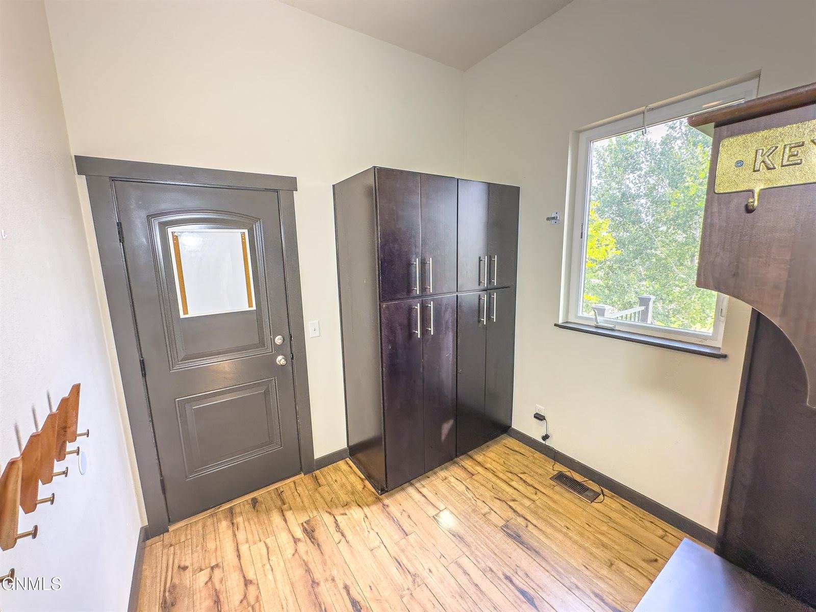 6431 2nd Avenue East, Williston, ND 58801