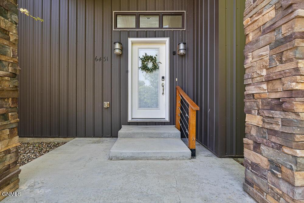 6431 2nd Avenue East, Williston, ND 58801