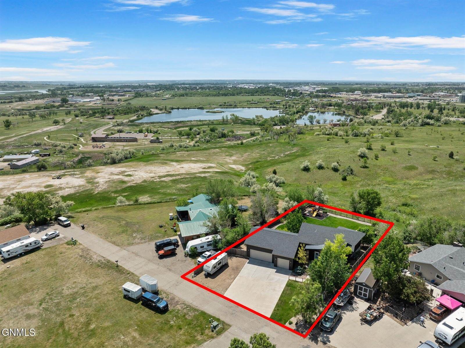 6431 2nd Avenue East, Williston, ND 58801