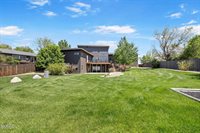 6431 2nd Avenue East, Williston, ND 58801