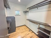 6431 2nd Avenue East, Williston, ND 58801