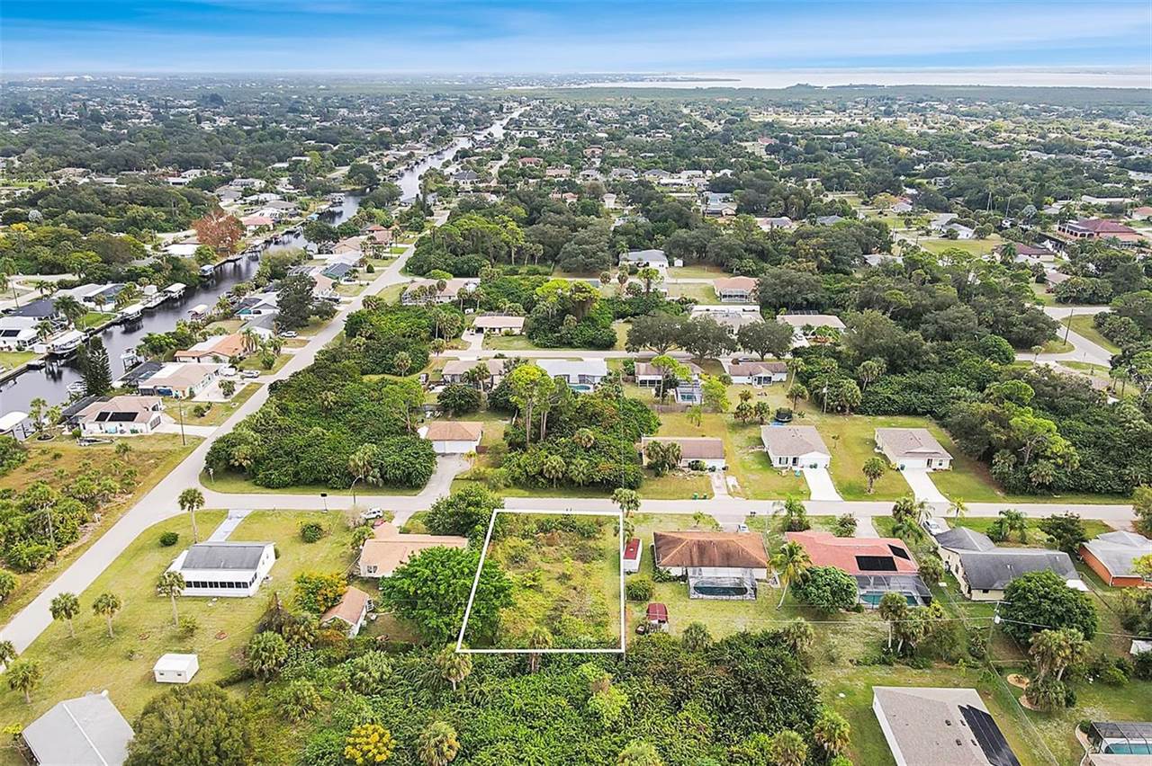 4477 Harrington Street, Port Charlotte, FL 33948