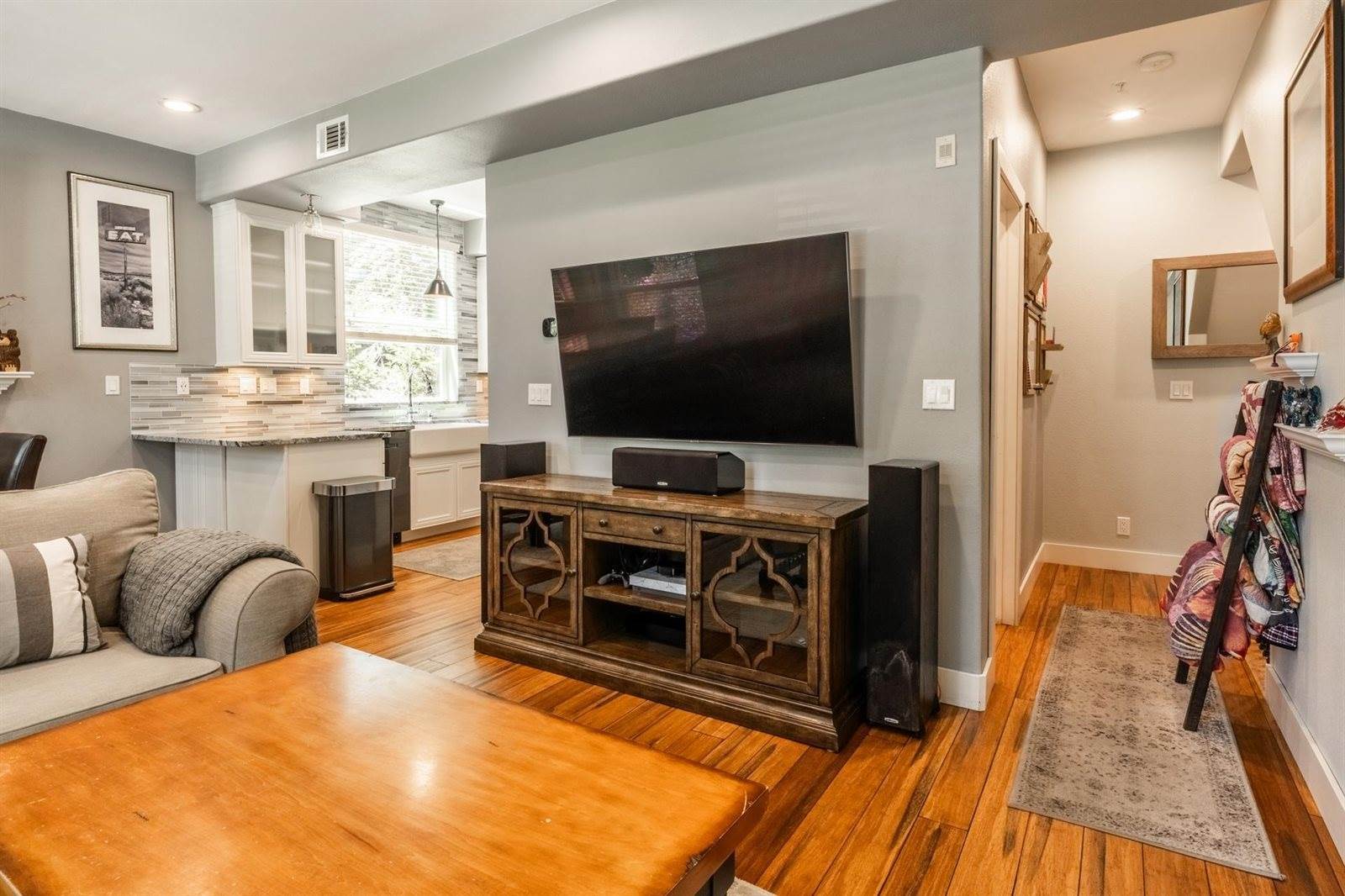 1787 Old Mammoth Road #5, Mammoth Lakes, CA 93546