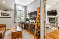 1787 Old Mammoth Road #5, Mammoth Lakes, CA 93546