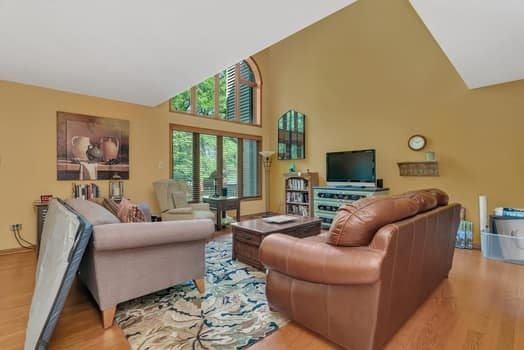 16620 Grants Trail, Orland Park, IL 60467