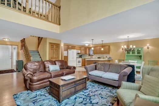 16620 Grants Trail, Orland Park, IL 60467