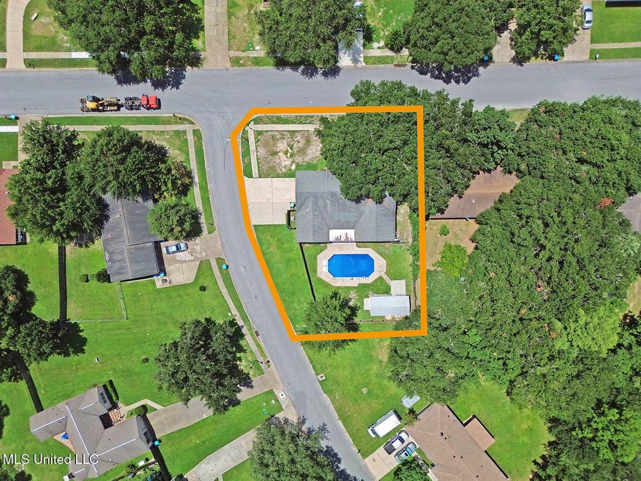 3249 Nottingham Road, Ocean Springs, MS 39564