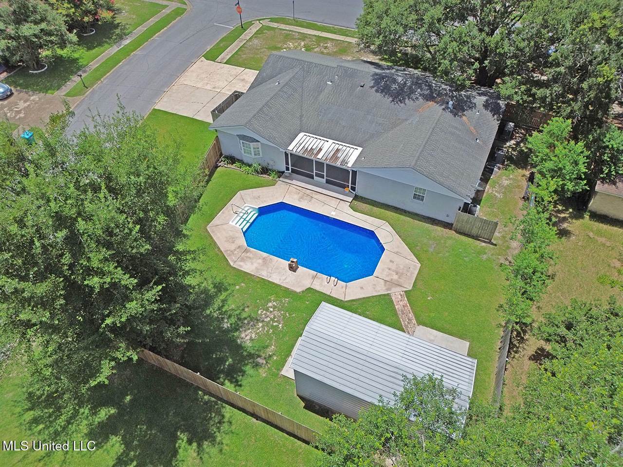 3249 Nottingham Road, Ocean Springs, MS 39564