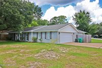 3249 Nottingham Road, Ocean Springs, MS 39564