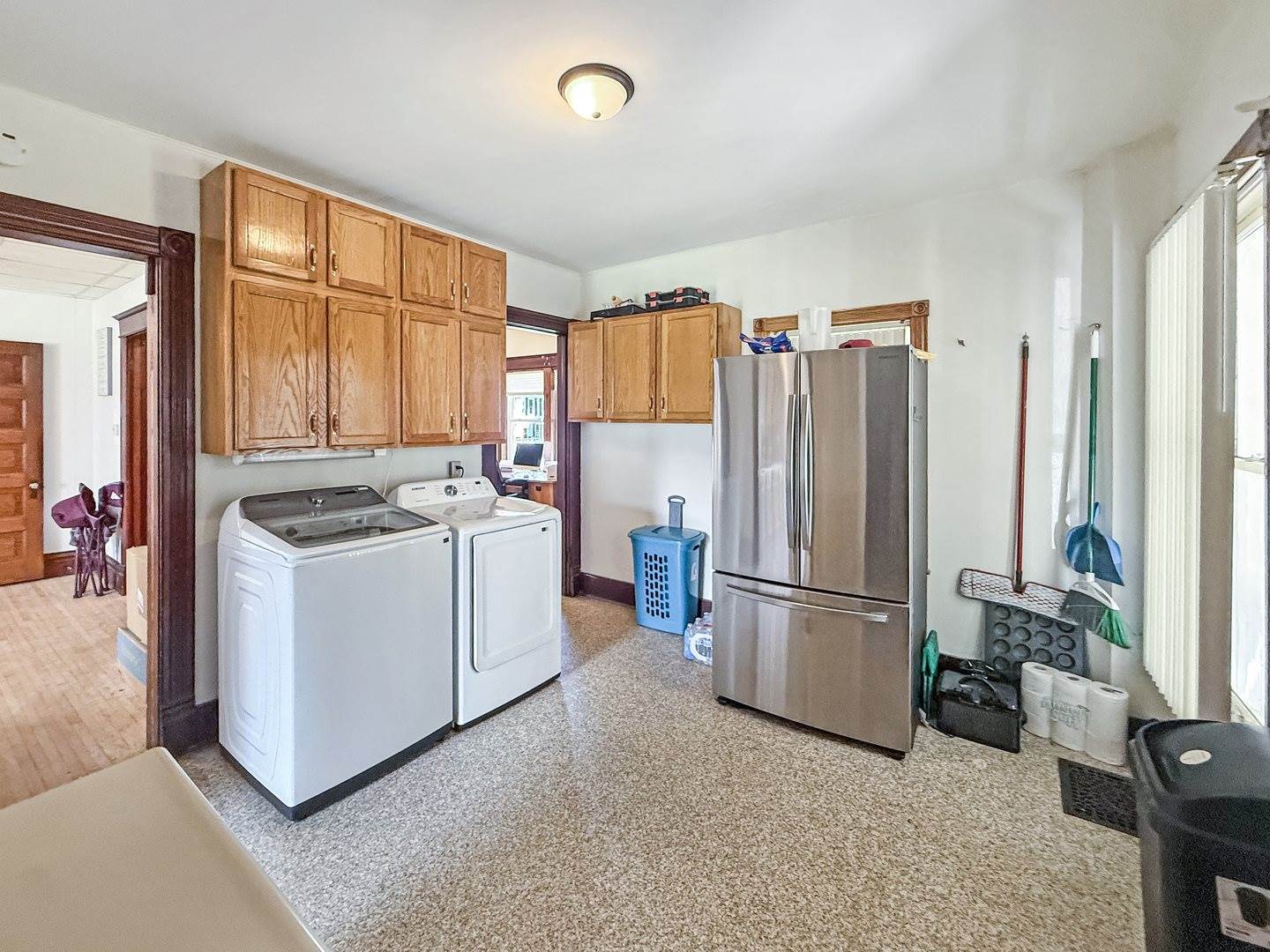 401 South Chestnut Street, Shannon, IL 61078