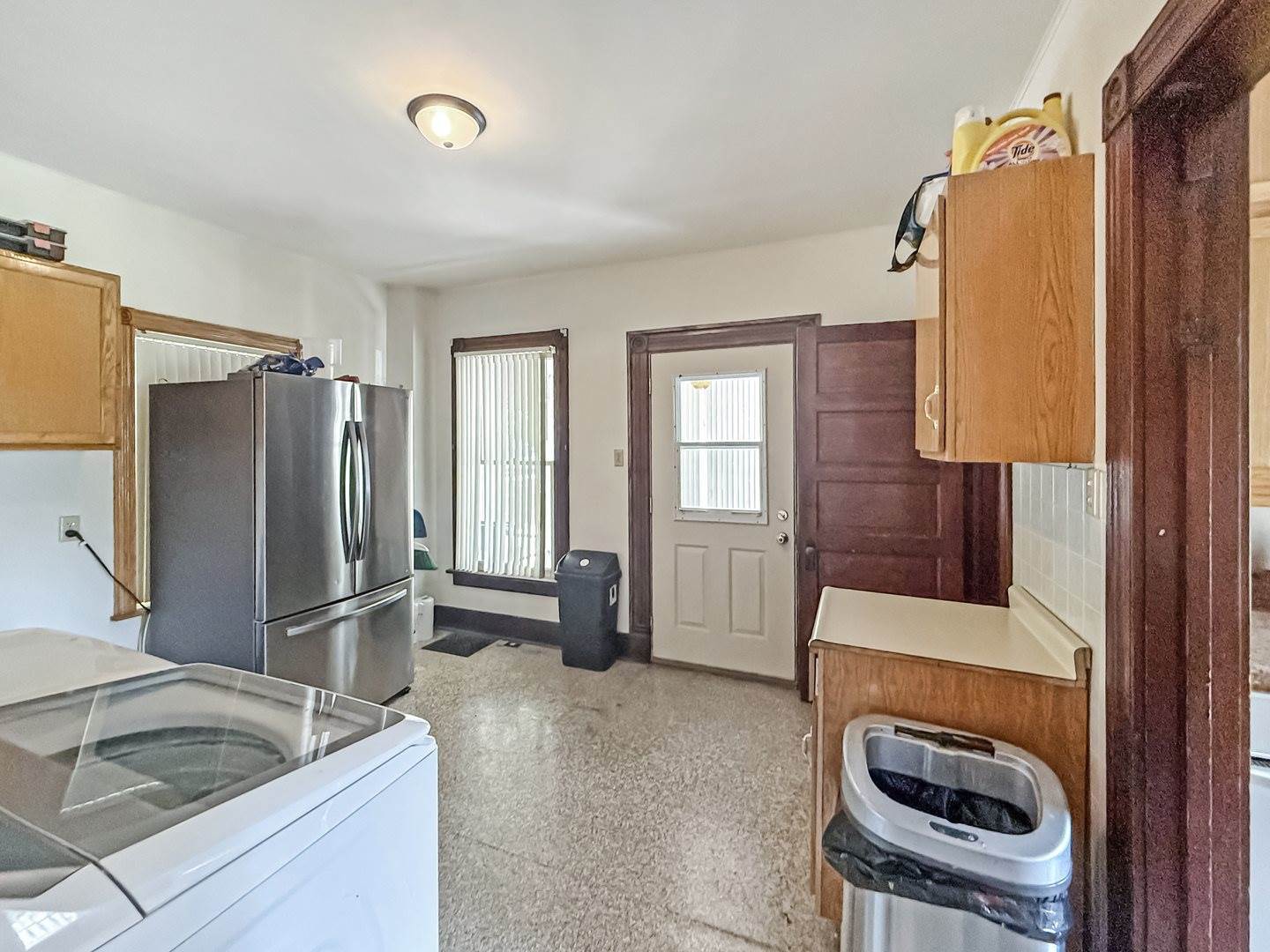 401 South Chestnut Street, Shannon, IL 61078