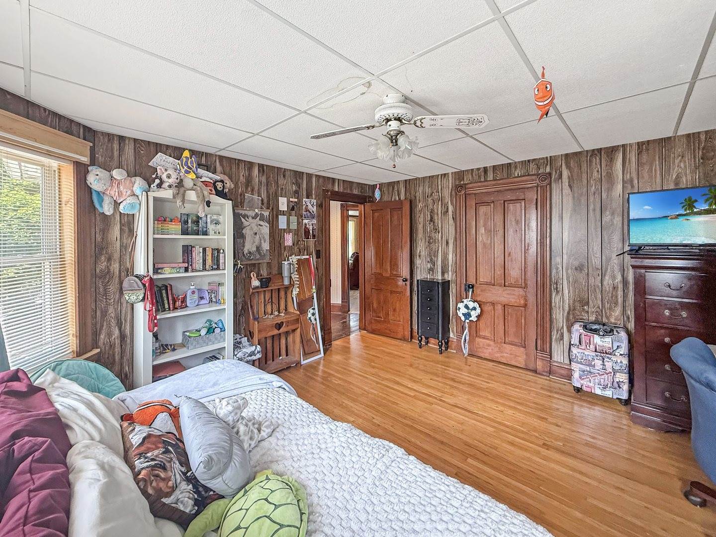 401 South Chestnut Street, Shannon, IL 61078