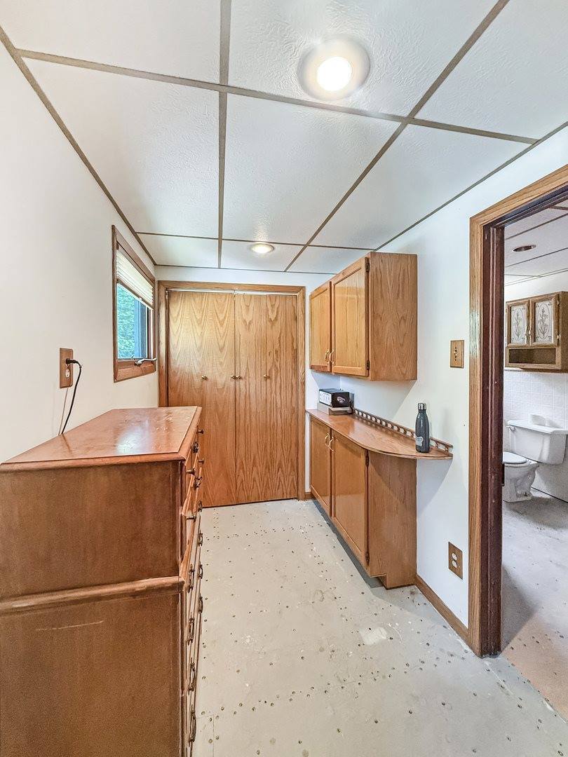 401 South Chestnut Street, Shannon, IL 61078