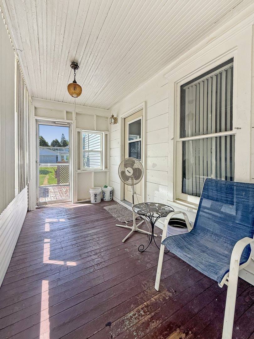 401 South Chestnut Street, Shannon, IL 61078