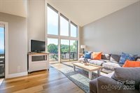 153 Country Ridge Road, Laurel Park, NC 28739