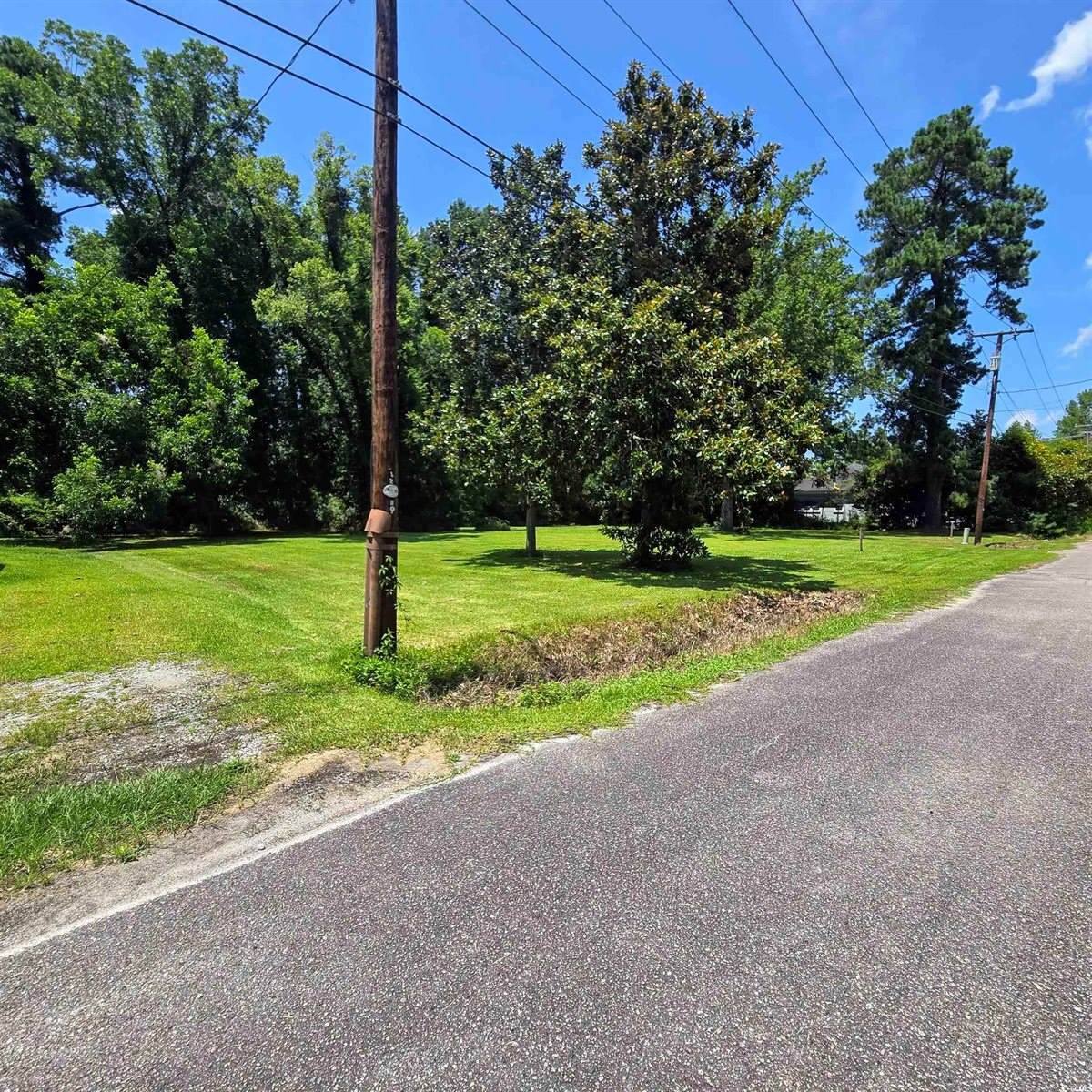 3629 Sanderson St., Loris, SC 29569