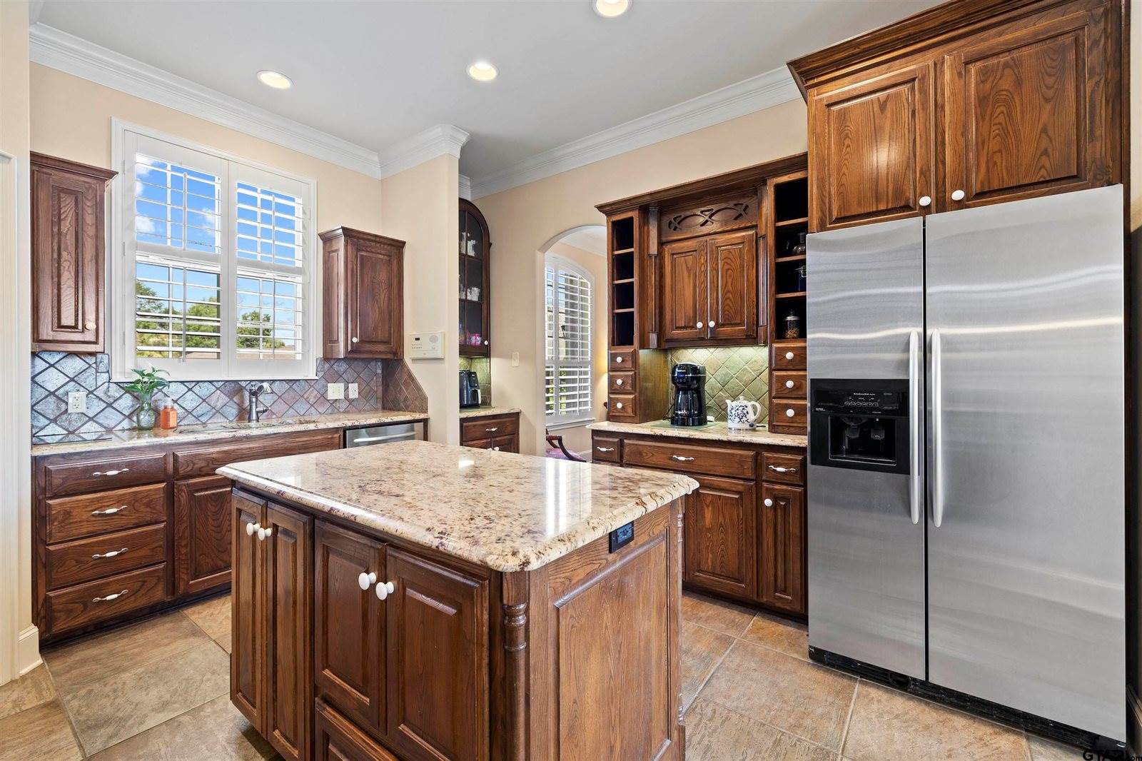 614 Court Crest, Tyler, TX 75703